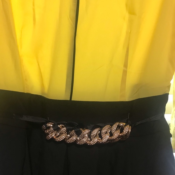 ⭐️⭐️SOLD⭐️⭐️ - Picture 2 of 4